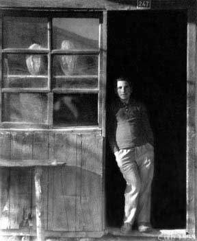 breadshop72.jpg (20858 bytes)